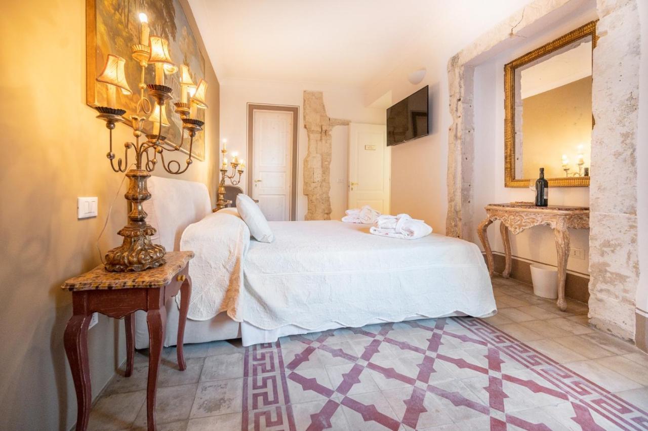 Casa Modica - Luxury Rooms Noto Buitenkant foto